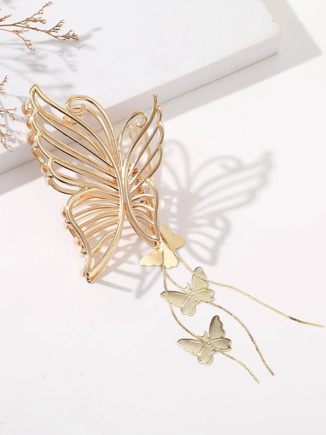 1pc Hollow Out Butterfly Design Hair Claw