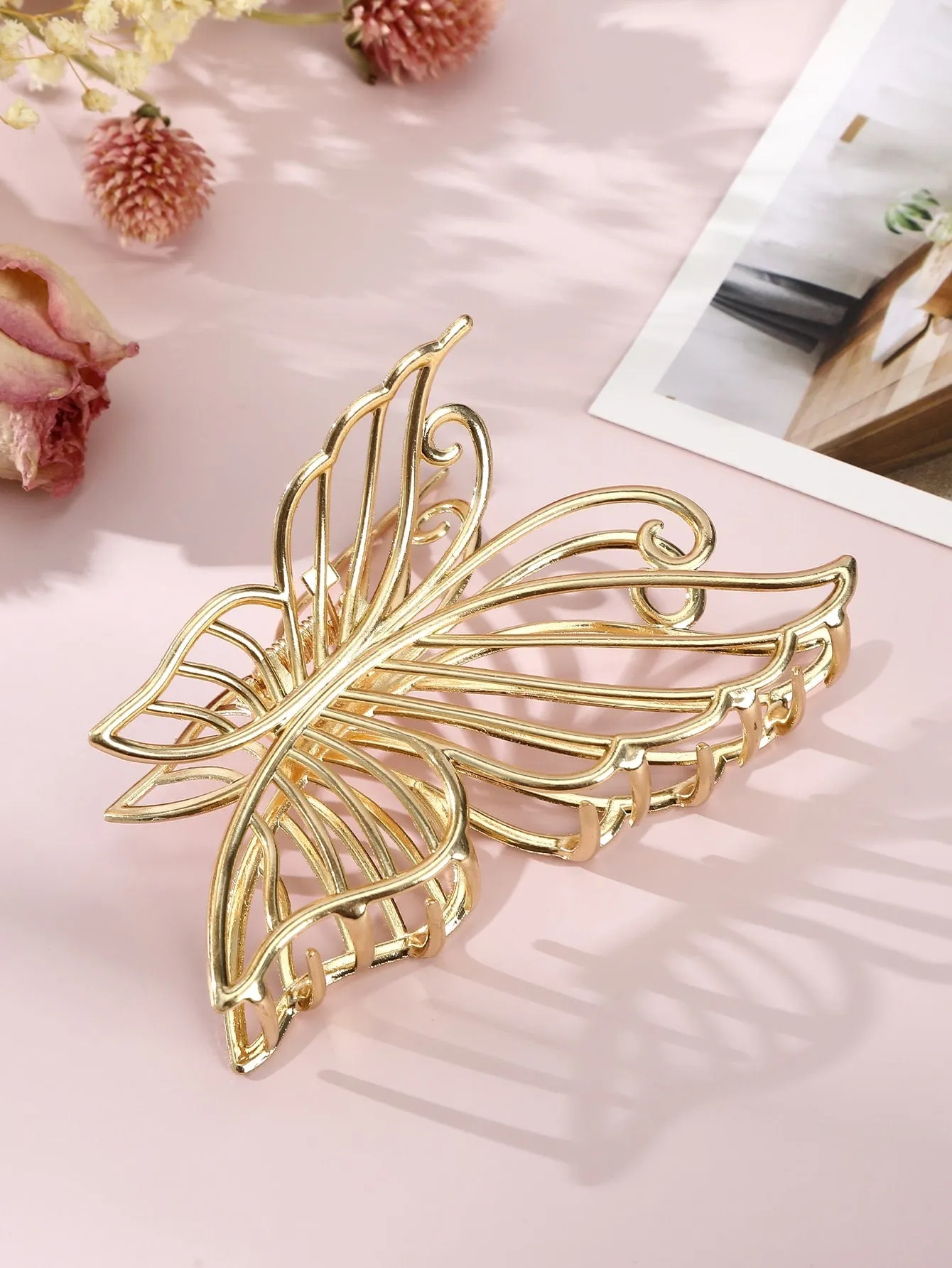 1pc Hollow Out Butterfly Design Hair Claw