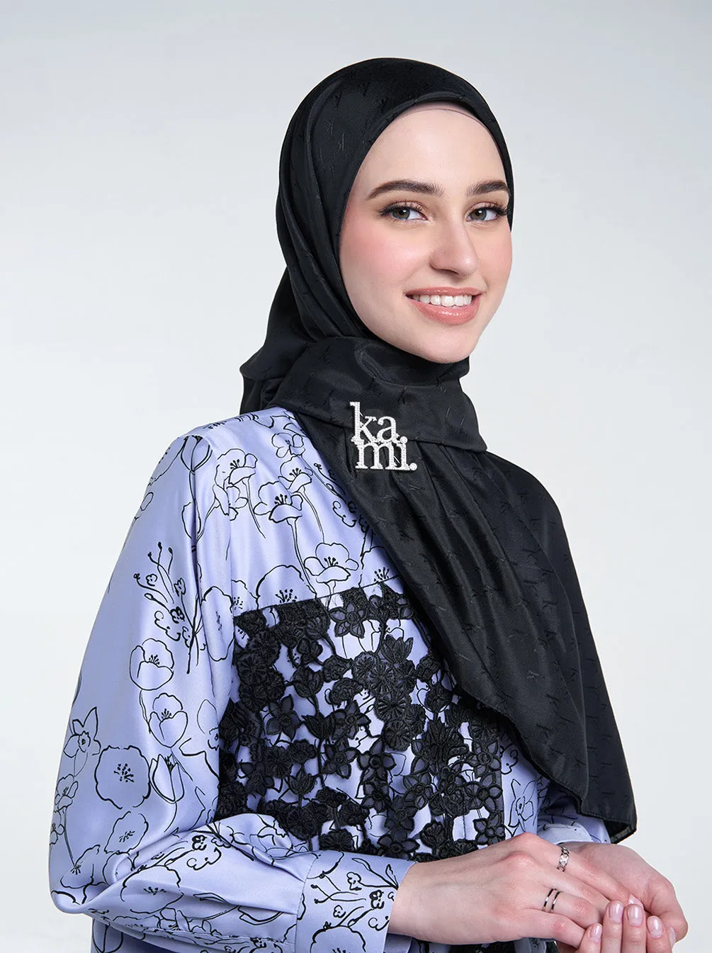 AIRY JACQUARD VOILE SCARF PLAIN BLACK