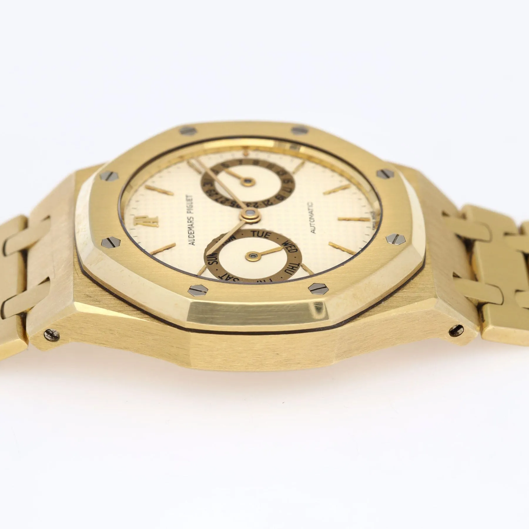 Cream Dial Audemars Piguet Royal Oak Day-Date 25572BA Owl - Enhanced Title for E-Commerce Listing