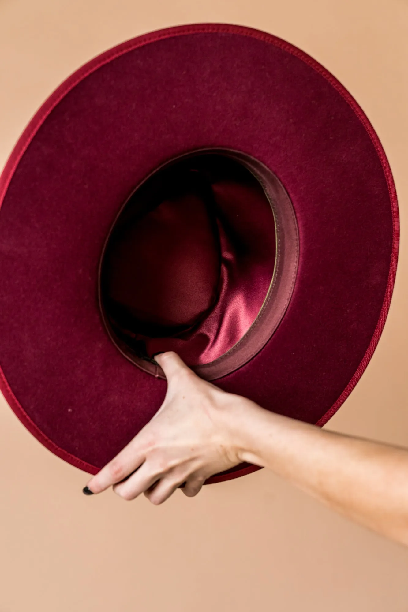 Billie Rancher Hat in Wine