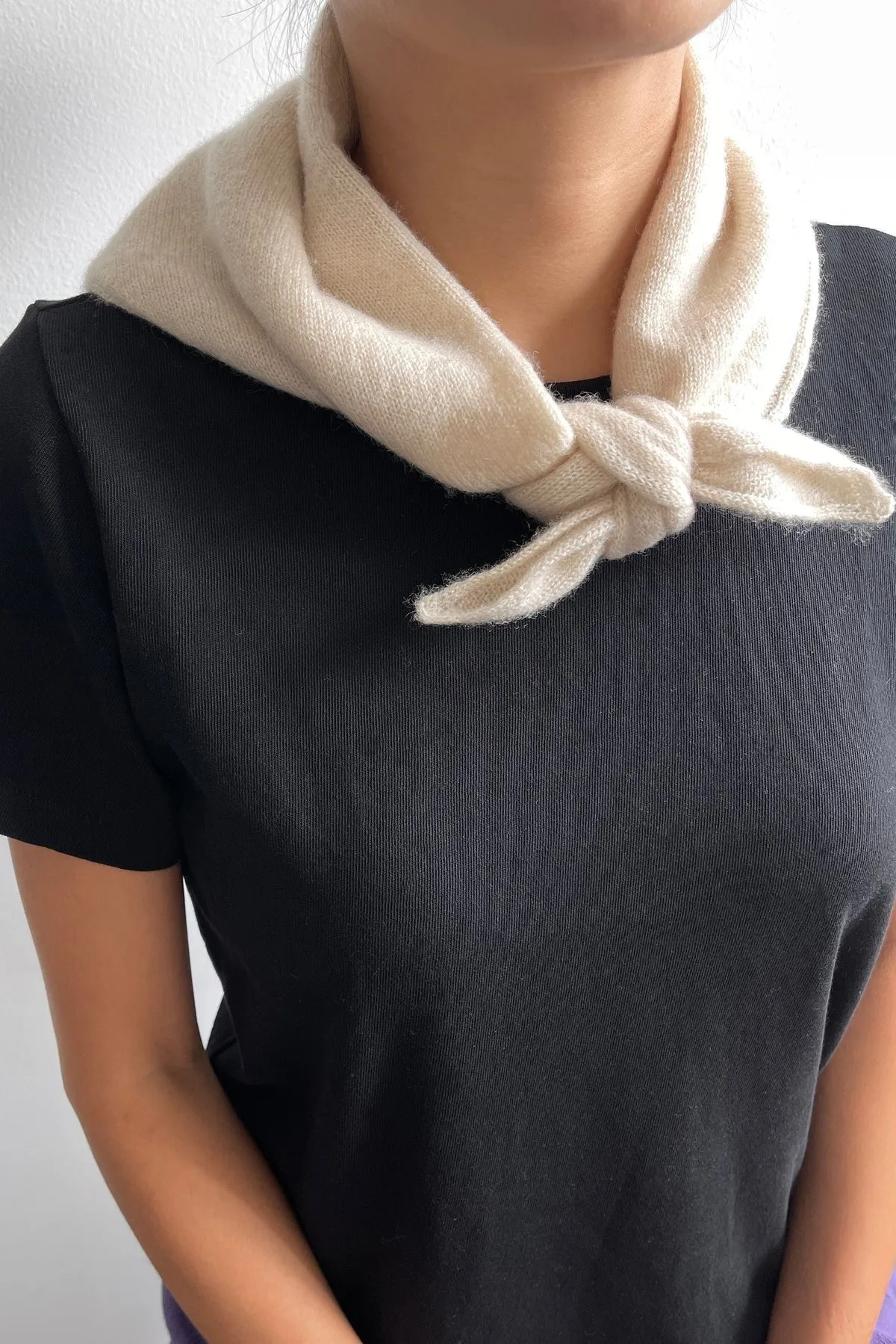 Cashmere Bandana in Oats