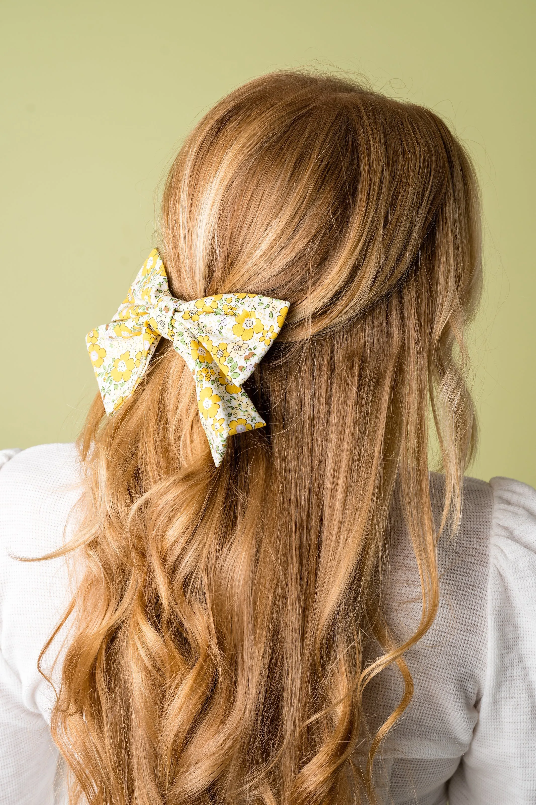 Charlotte Bow Barrette