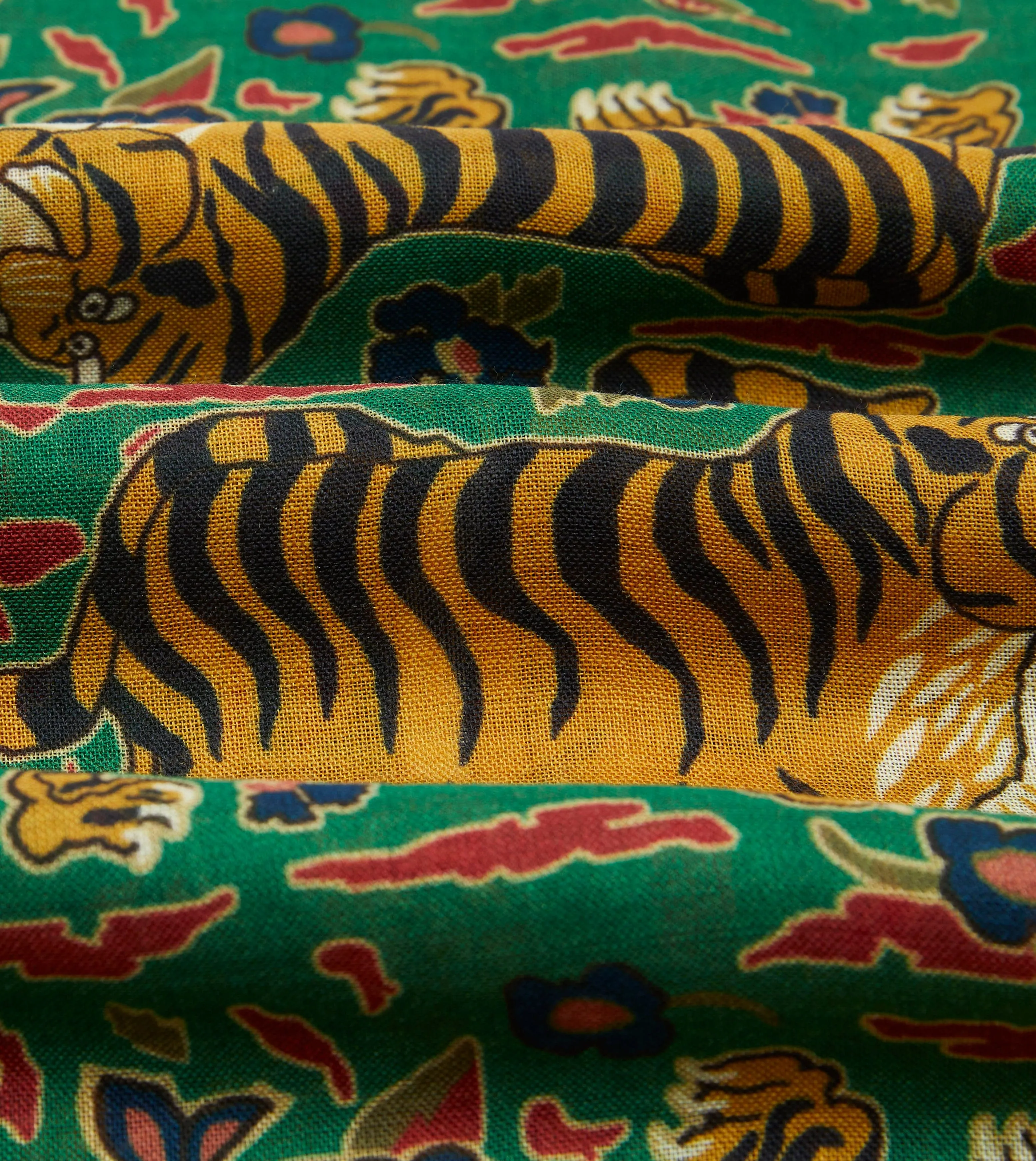 Luxurious Green Jumbo Tiger Print Wool-Silk Blend Scarf