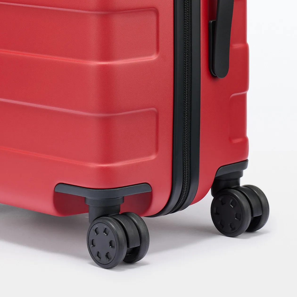 Hard Shell Suitcase - 36L (54cm)