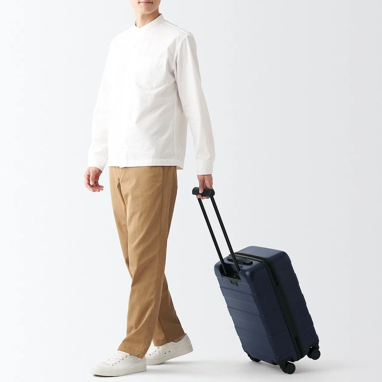 Hard Shell Suitcase - 36L (54cm)