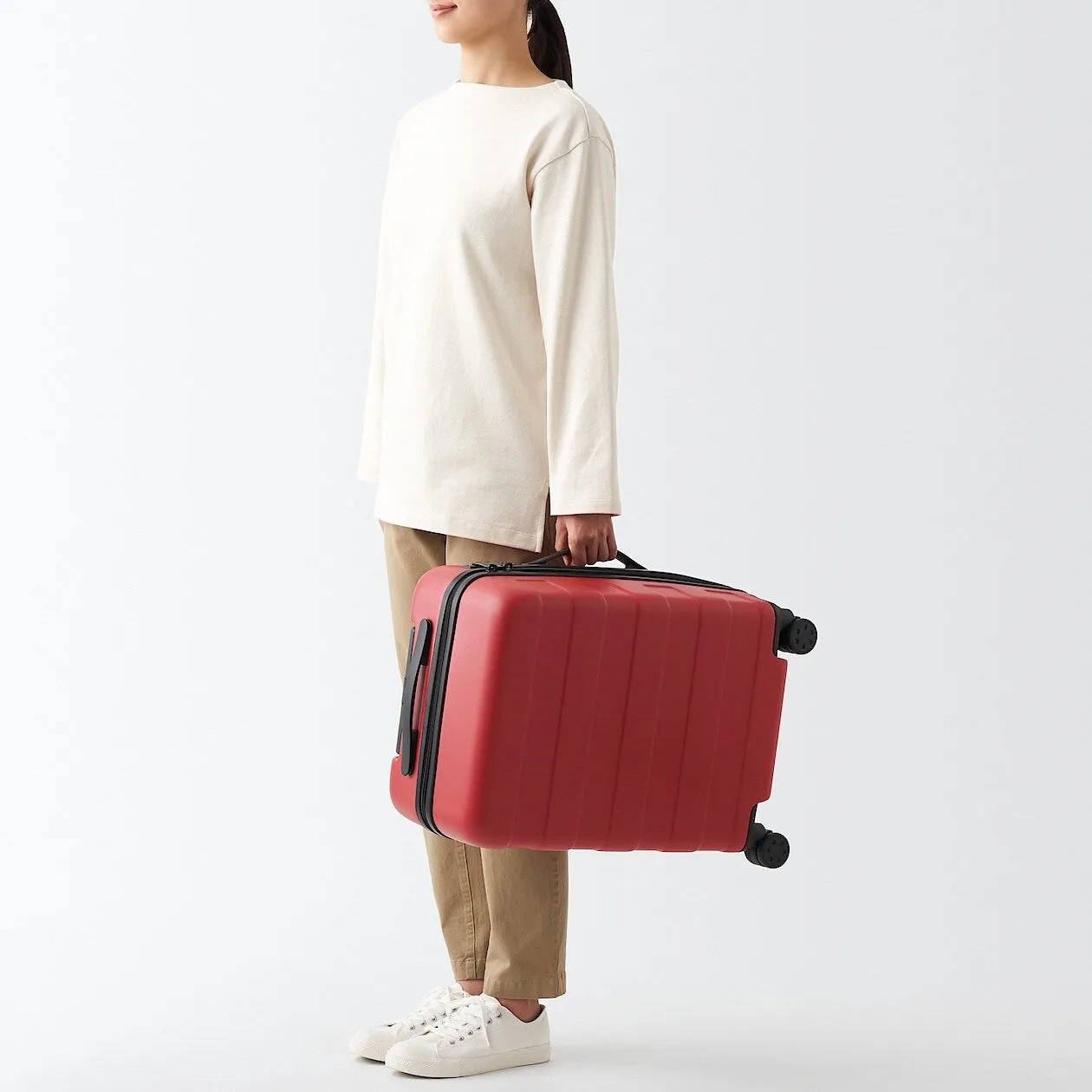 Hard Shell Suitcase - 36L (54cm)