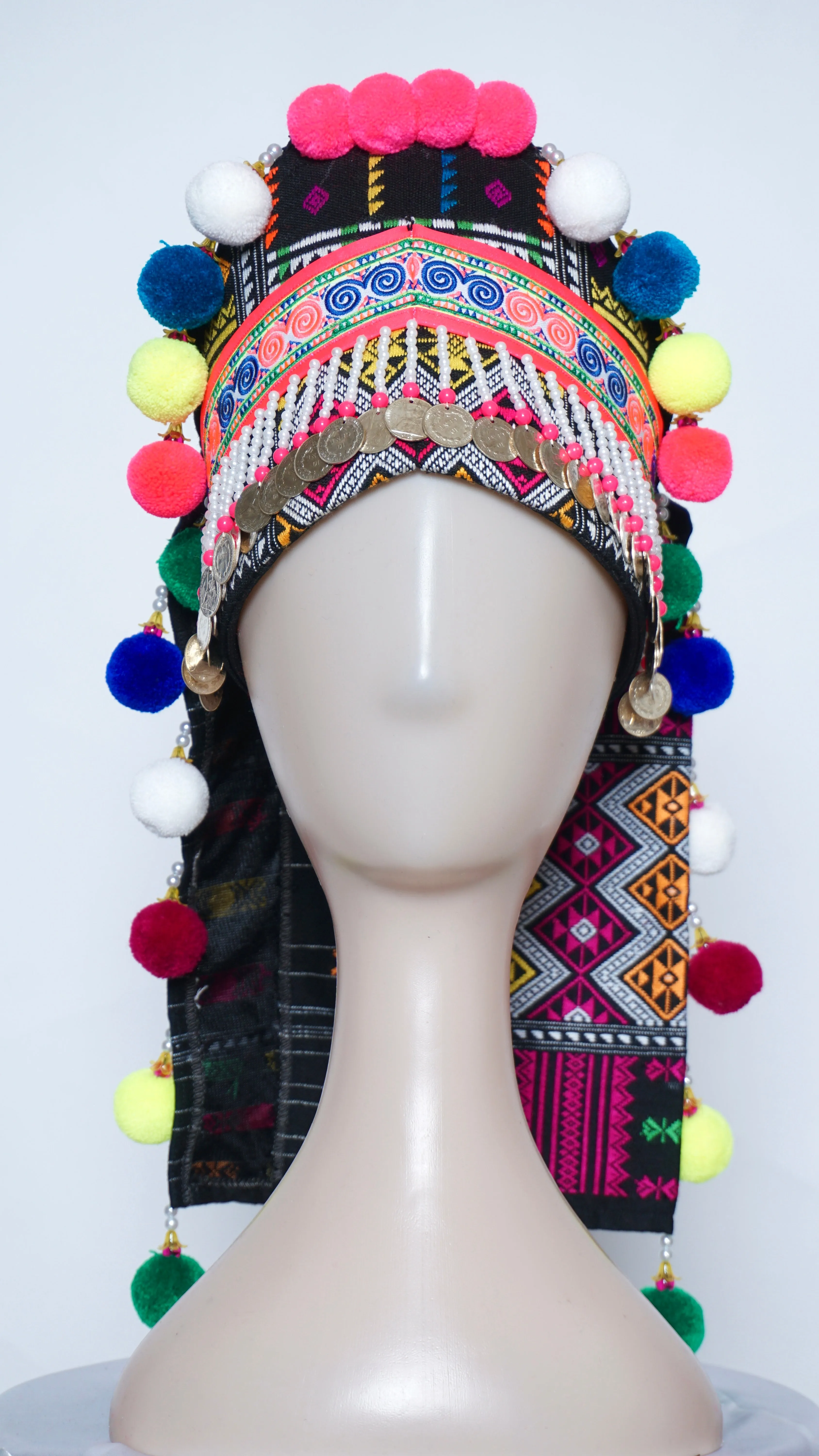 *Hmong Txaij Hat (23"-24")