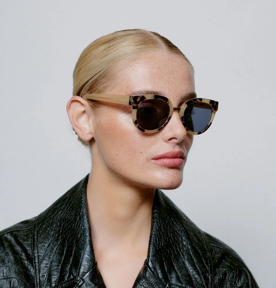 Jolie Sunglasses - Hornet