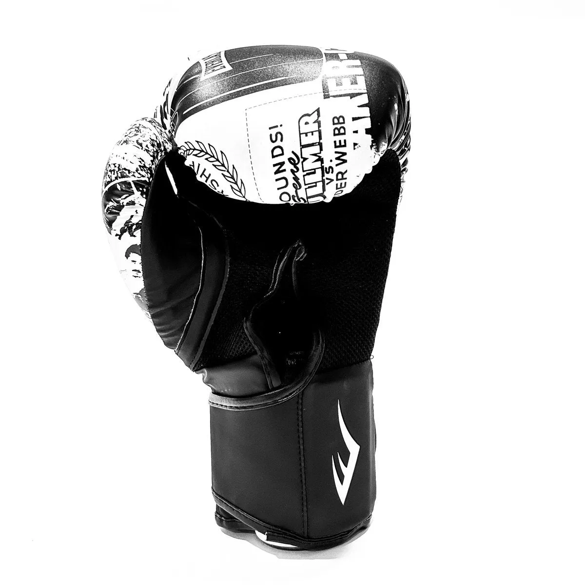 Vintage-Inspired Spark Training Boxing Gloves